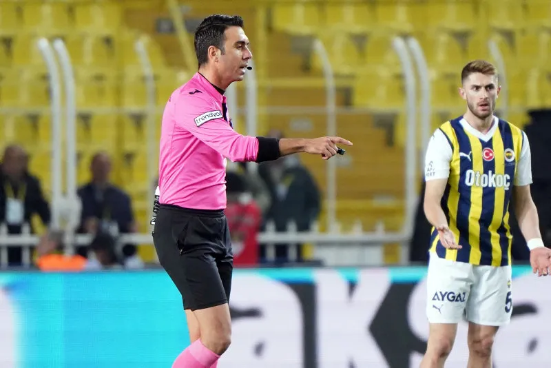 VAR kayıtlarını duyurdular! İşte Fenerbahçe - Karagümrük maçında yaşananlar... - 9