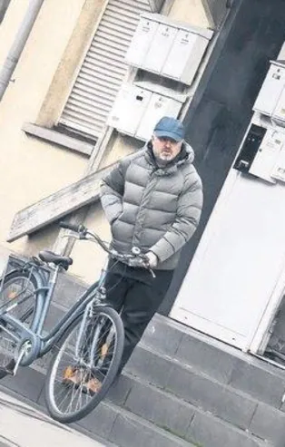 FETÖ'nün kumpas mimarı Mehmet Karabörk Almanya'da görüntülendi! Köstebek gibi yaşıyor bahis oynuyor