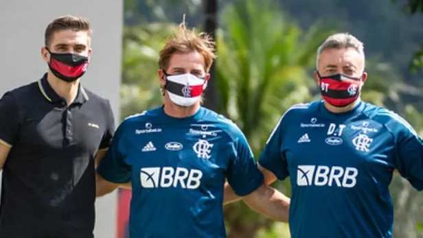 alex-de-souzadan-calistigin-en-kotu-teknik-direktor-kimdi-sorusuna-soke-eden-cevap-1642548519709.jpeg Alex De Souza'dan “Çalıştığın en kötü teknik direktör kimdi?” sorusuna şoke eden cevap-6