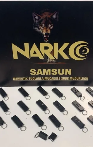 Samsun'da 19 adet anahtarlık şeklinde suikast tabancası ele geçirildi! Hepsi çalışır vaziyette...