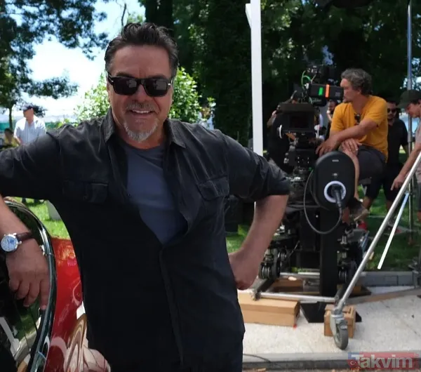 Beyazıt Öztürk nostalji rüzgarı estirdi! Ünlülerin geçmişi bir bir ortaya döküldü! Kenan İmirzalıoğlu, Hülya Avşar, Kıvanç Tatlıtuğ, Pınar Altuğ... - 5