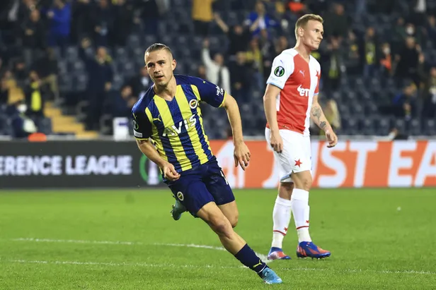 fb-slavia-prag-maci-ne-zaman-saat-kacta-uefa-fenerbahce-slavia-prag-rovans-maci-hangi-kanalda-1645600512559.jpg