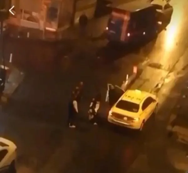 Kağıthane'de dehşet anları kamerada: Taksiden indirdiği kadını yerde sürükledi!-4