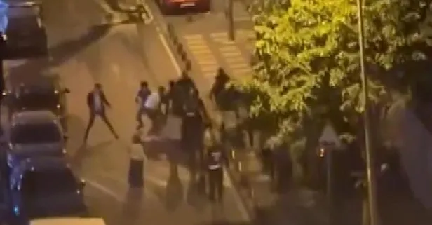 Bağcılar'da iki aile birbirine girdi: 4 polis 1 bekçi yaralandı! 5 gözaltı