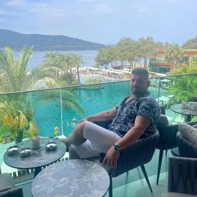 8.5 milyonluk lüks araçlı polis daha öncede dehşet saçmış