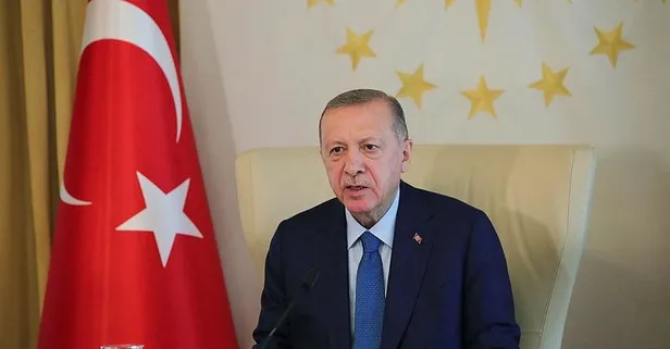 Başkan Erdoğan cuma namazı çıkışı gündemi değerlendirerek, Yunanistan'a sert mesaj verdi