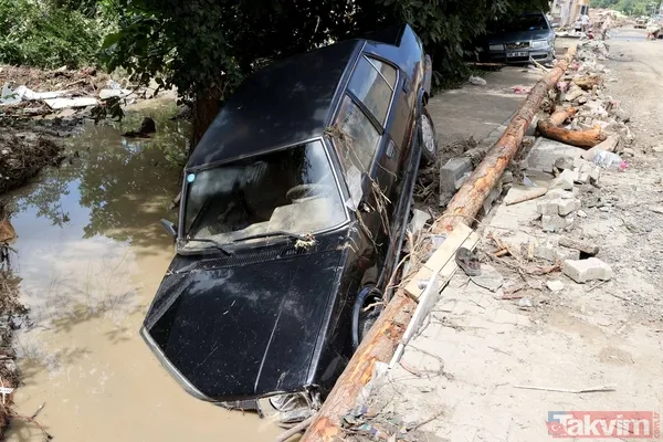 Kastamonu Bozkurt'ta sel felaketi sonrası arama kurtarma çalışmaları sürüyor - 6