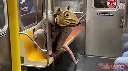 New York metrosunda akıllara zarar görüntü! Devasa fareyi karşılarında görenler...