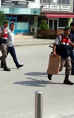 Eski polis, 'Teröristbaşı Gülen’e küfretti' diye babasını vurdu!
