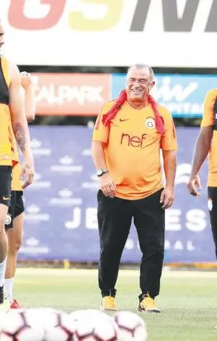 Terim'den futbolculara: İyi futbol zamanı