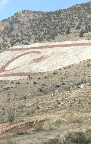 Beşparmak'taki KKTC bayrağı Rumları kızdırdı