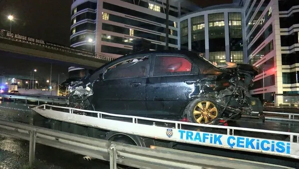 Büyükçekmece'de korkunç kaza! Otomobilden fırlayan genç öldü-1