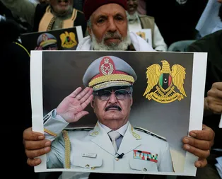 Darbeci Hafter, Sudandan yüzlerce paralı asker getiriyor