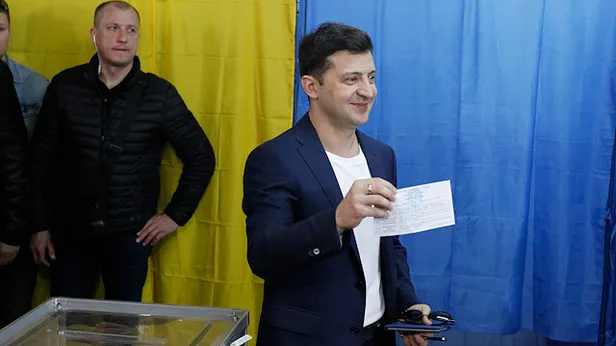 Son dakika: Başkan Erdoğan'dan Ukrayna’nın yeni Cumhurbaşkanı Zelenskiy'e tebrik telefonu-1