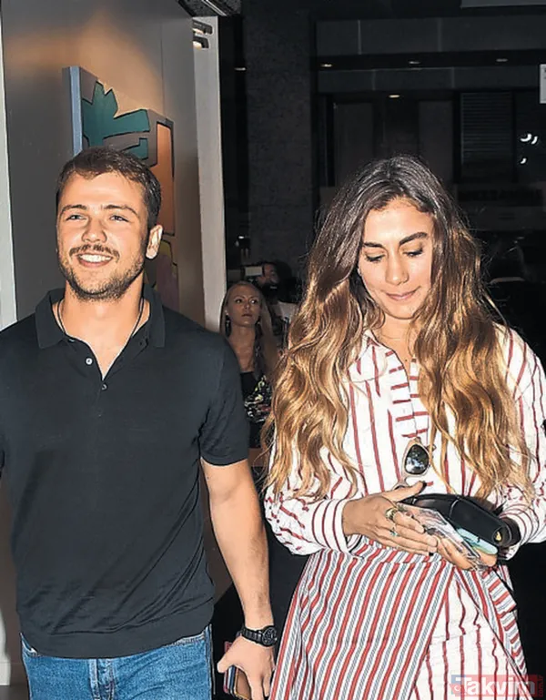 Söz dizisi oyuncusu Tolga Sarıtaş ve sevgilisi Zeynep Mayruk'un tatil görüntüleri olay oldu - 1