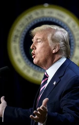 Evanjelistlerin dergisi Christianity Today'dan Trump'a 'darbe' girişimi: Görevden alınmalı