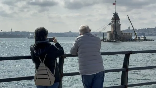 Restorasyon çalışmalarında sona doğru: Kız Kulesi'nin çevresindeki iskeleler kaldırıldı-4