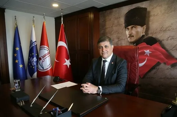 CHP'li İzmir Karşıyaka Belediyesi'nde işçiler isyanda! Maaşı alamayınca tefecilere düştüler!-2