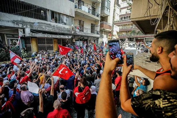 Sözcü yazarı Emin Çölaşan’dan haddini aşan sözler! Türkiye’yi sömürgeci ilan etti