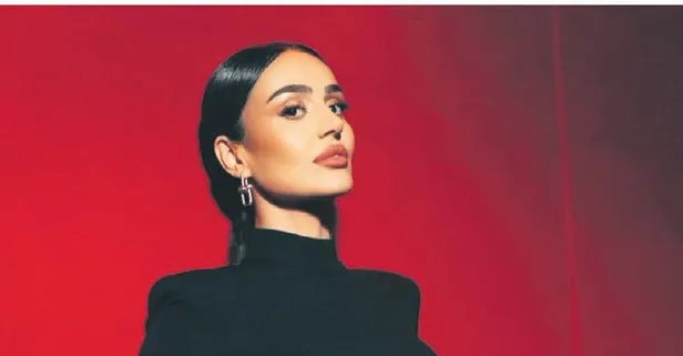 Akustik şarkıların prensesi Elif Buse Doğan'dan tarz değişikliği!