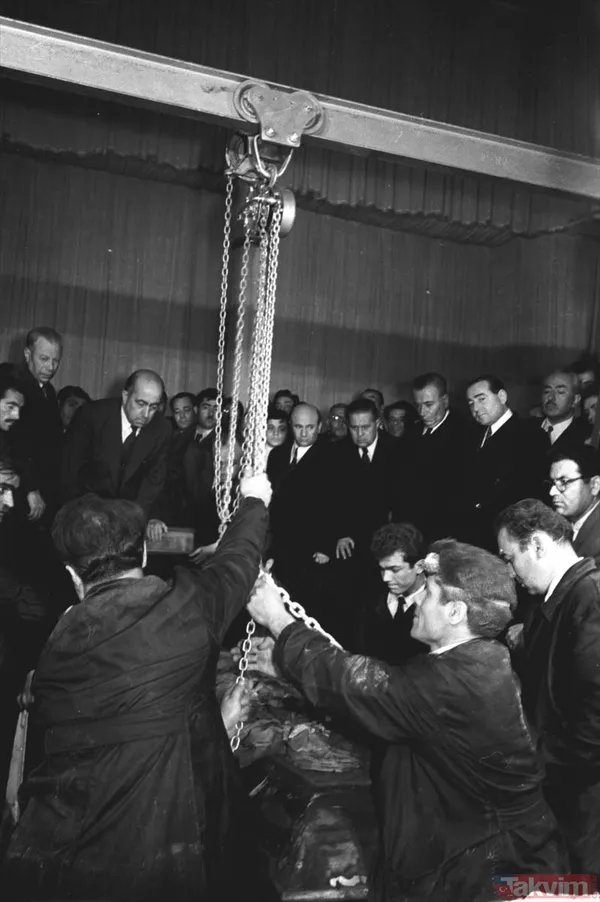 Arşivlerden çıkan fotoğraflarla 10 Kasım 1938 günü ve sonrasında yaşananlar! Büyük Önder Mustafa Kemal Atatürk'ün vefatı - 39