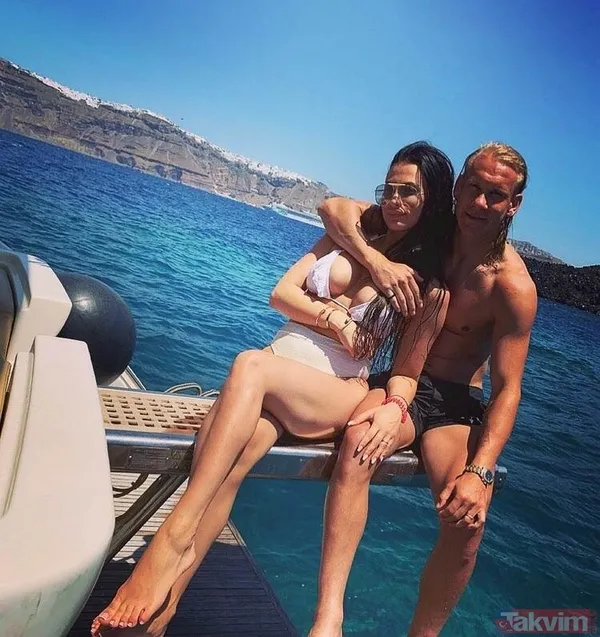 Fenerbahçeli Volkan Demirel'in güzel eşi Zeynep Sever Demirel sarı mayosuyla düşman çatlattı! - 13