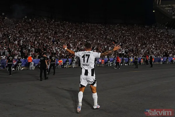 'Süper' Beşiktaş! Usta yazarların kaleminden kupa finali... "Okan Buruk fantezi yapmasın" , "Gio iyi çalışmış" , "Hoş geldin Immobile " - 1
