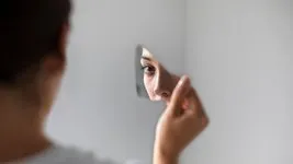 Kişisel algılamayı bırakmanın 10 güçlü yolu! Daha huzurlu bir yaşam için bu adımları atın