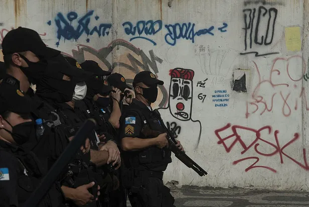 Dünyayı şoke eden açıklama! Koronavirüs verileri artık yayınlanmayacak!-3