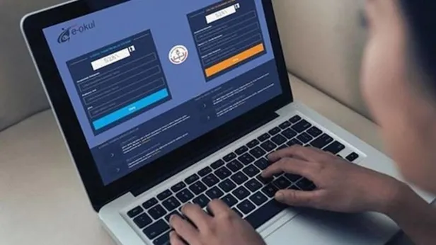 e-okul-giris-yap-22-ocak-2021-e-okul-e-karne-karne-notlari-karneleri-nereden-gorecegiz-liseler-karne-alacak-mi-1611305605024.jpg E-Okul giriş yap: 22 Ocak 2021 e-okul-e-karne karne notları! Karneleri nereden göreceğiz? Lise, ilkokul ve ortaokul karne aldı mı?-3