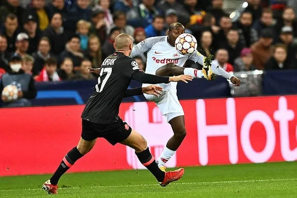 Manchester United-Villarreal maçına Ronaldo damga vurdu! İşte UEFA Şampiyonlar Ligi sonuçları-7