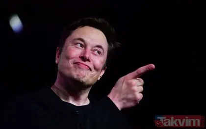 Elon Musk’ın ünlü oyuncuyla kaçamağı ortaya çıktı! Asansör kamerası her şeyi ele verdi