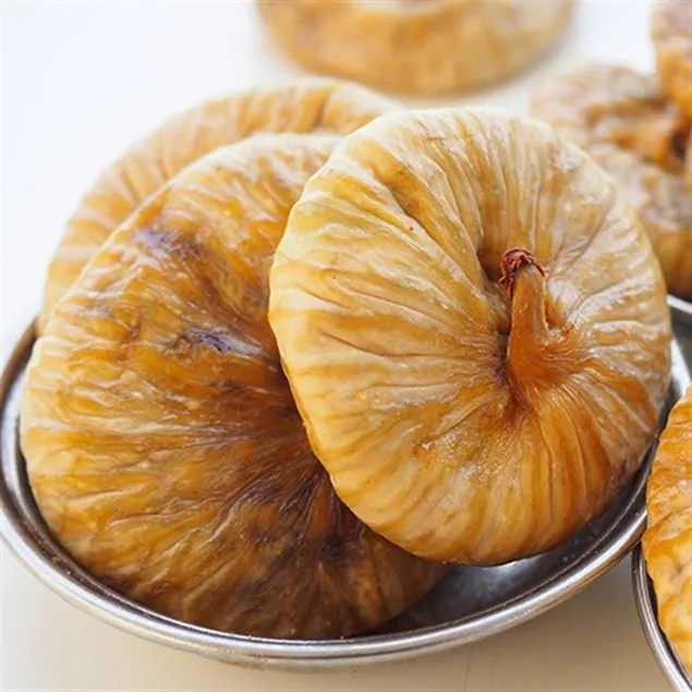 Kemiklere kuru incir