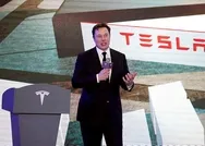 Space Xin CEOsu Elon Musk oğluna X E A-12 Musk ismini verdi