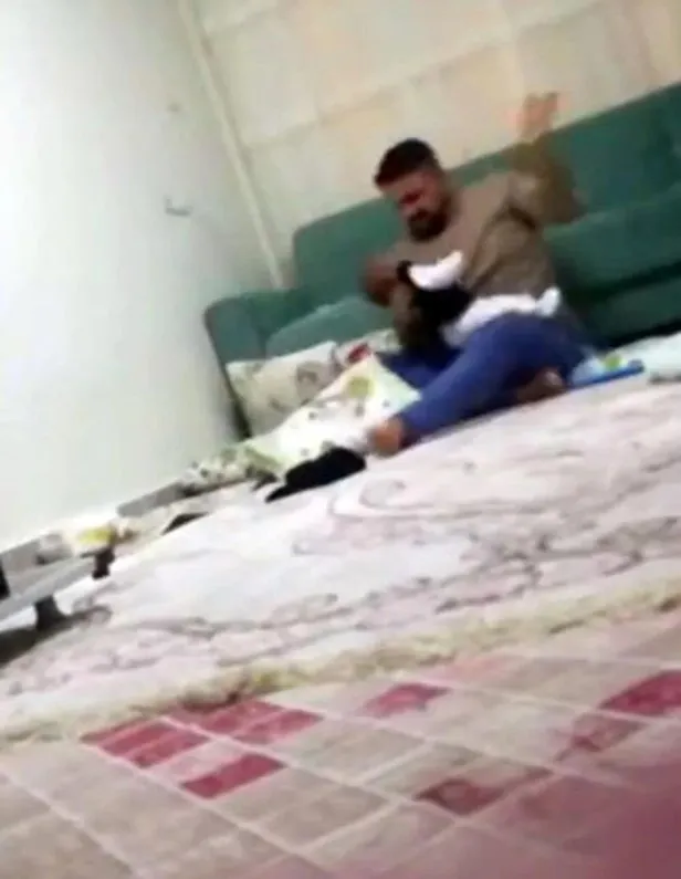 2 aylik bebegi doven baba videosu