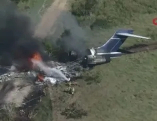 21 kişiyi taşıyan uçaktan herkes sağ kurtuldu