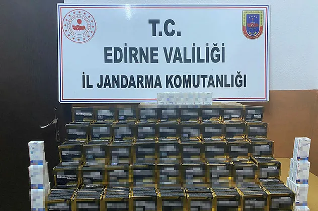 Edirne'de yasaklı doping ilaçları ve cinsel uyarıcı haplar ele geçirildi
