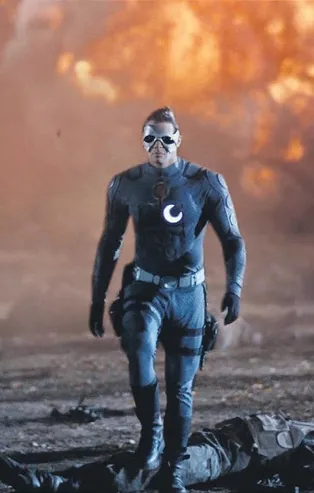 Akıncı geliyor! Yeni tanıtım güçlü kadroyu gözler önüne serdi