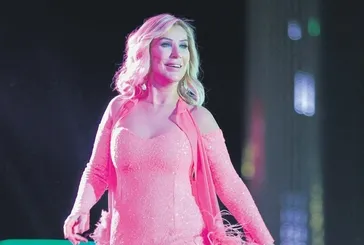 Seda Sayan hayatının film olması durumunda kendisini İlayda Alişan’ın oynamasını istedi!