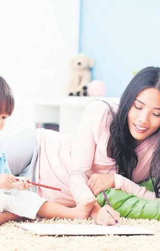 İş insanı Müge Gazioğlu, iki çocuğuna bakan dadısı kaçınca aracı şirkete dava açtı