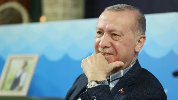 son-dakika-baskan-erdogandan-trabzon-genclik-bulusmalarinda-onemli-aciklamalar-1643739141476.jpg