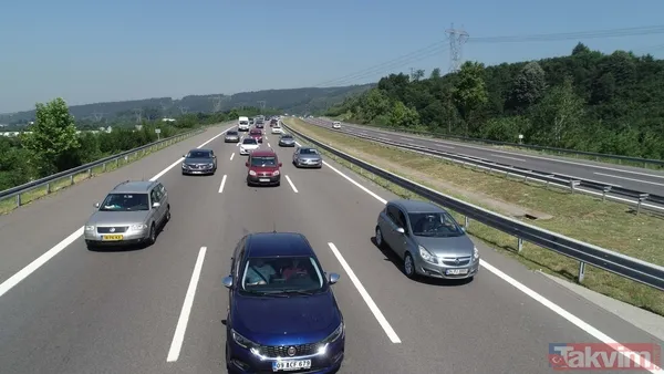 SON DAKİKA: Kurban Bayramı tatili için yollar doldu taştı! Bolu Dağı'nda kilometrelerce araç kuyruğu - 34