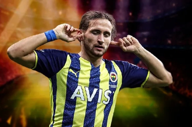 Son dakika transfer haberleri... Portekiz devi Sporting Lizbon Fenerbahçe'nin yıldızı Miguel Crespo'yu istiyor!