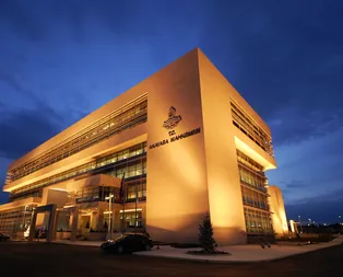 AYM’den ilk FETÖ kararı