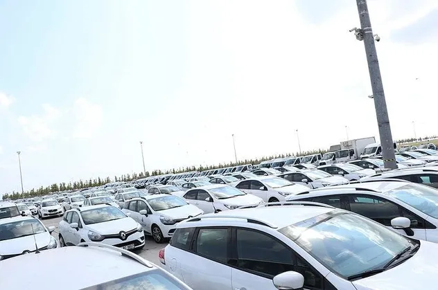 "Araç israfı var" diye Yenikapı'da şov yapan İmamoğlu'nun araçlara yüzde 50 fazla harcadığı ortaya çıktı