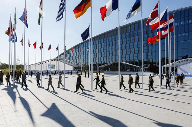 NATO'dan "savunma" açıklaması