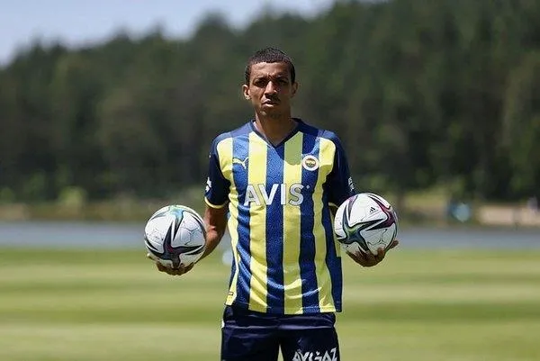 Sarı-Lacivertliler Brezilyalı yıldız Paulinho ile anlaştı: Pereira'nın süper ikilisi Paulinho-Gustavo-2