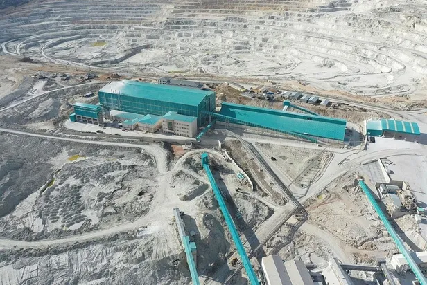 Türkiye ekonomisinde yüksek enerjili bir yıl! Doğalgaz keşfi, yerli otomobil... - 5