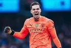 Ederson Manchester City'de kadroya alınmadı
