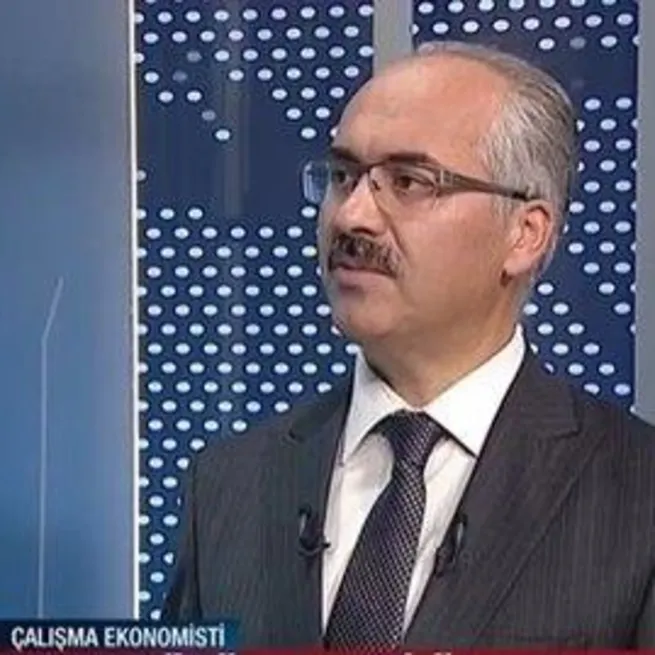 Asgari ücret zammına ilişkin yeni tahmin! Uzman isim A Haberde psikolojik sınırı açıkladı: Bu rakamın üzerinde....